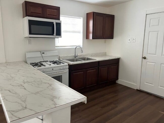 Photo - Fantastic Home Near Downtown