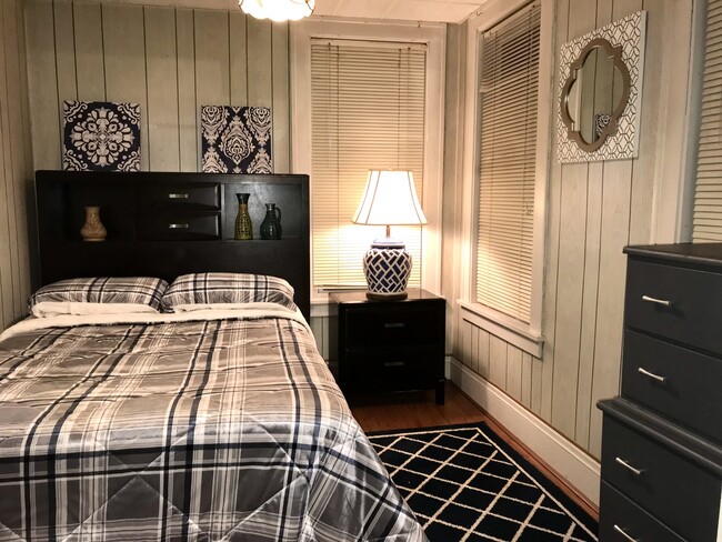 Photo - 2127 Prior Ct Unit Down