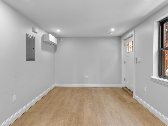 Photo - 6 Hull St Unit 1