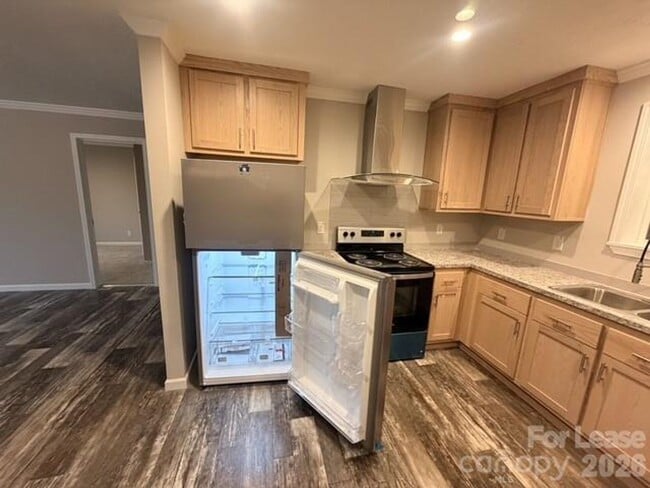 Photo - 85 Gravel Hill Ct