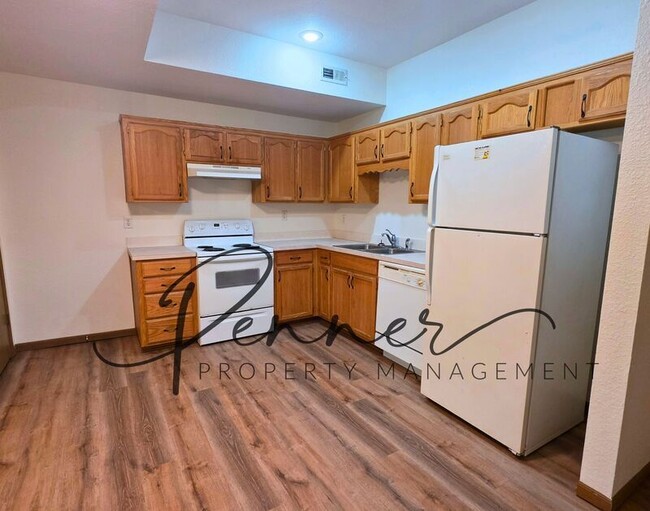 Photo - 3110 S Cedar Crest Ct