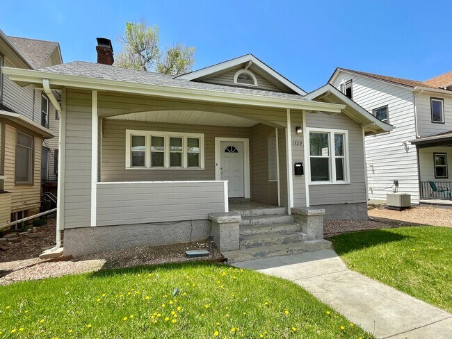 Move-In Special! Half Off First Month’s Rent! - Move-In Special! Half Off First Month’s Rent! House