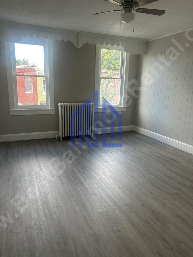 Photo - 1913 Walbrook Ave