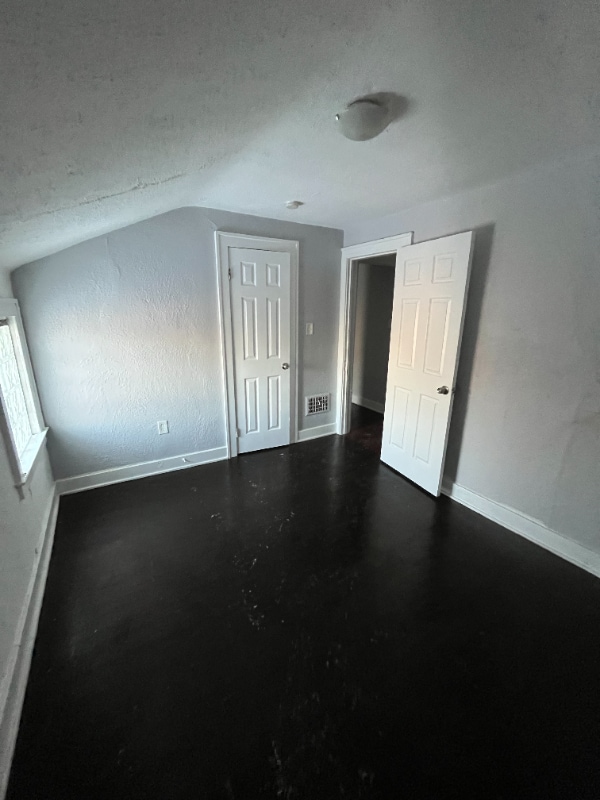 Photo - 5520 Haverhill St Unit Upper