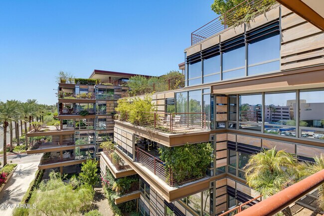 Building Photo - 7157 E Rancho Vista Dr Unit 5002