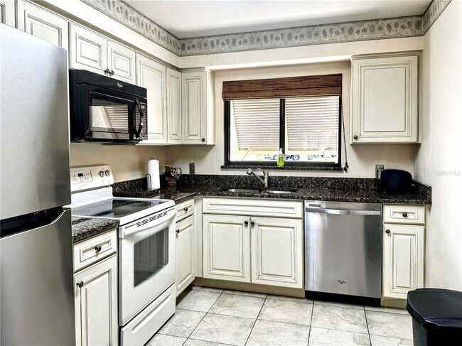 Photo - 5171 Willow Links Unit 23