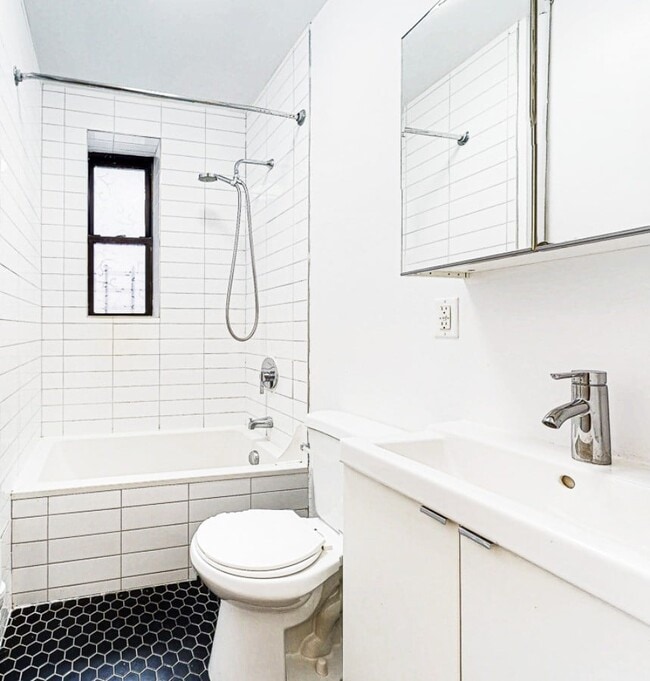Photo - Seventh Avenue Unit 3C