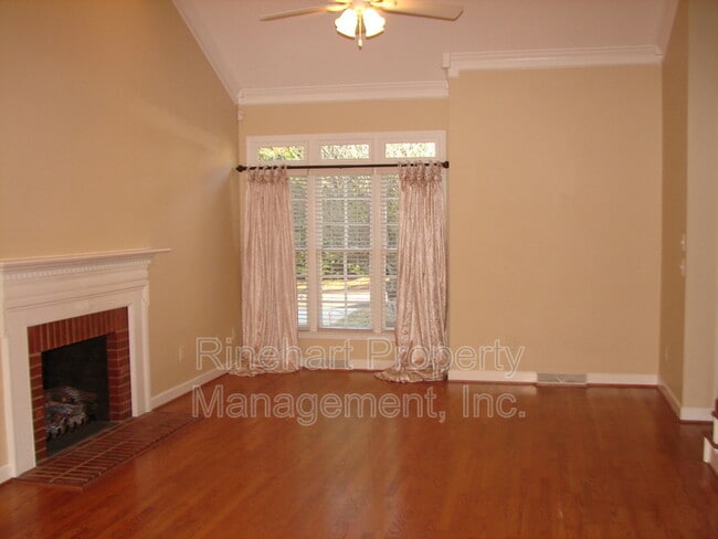 Photo - 1325 Beckton Ct