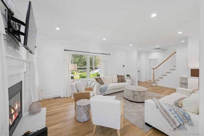 Photo - 7 Wards Path