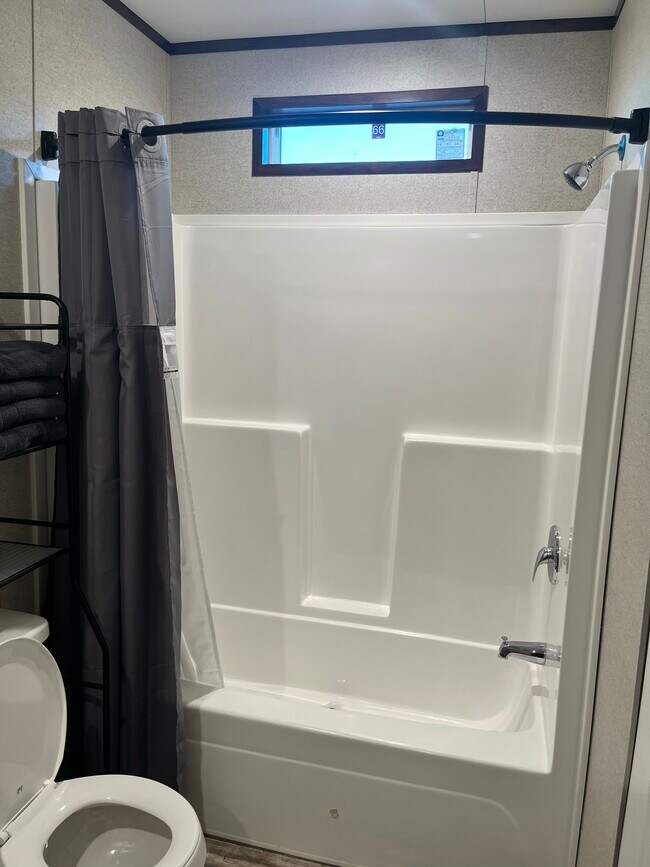 Photo - 378 Antley Rd