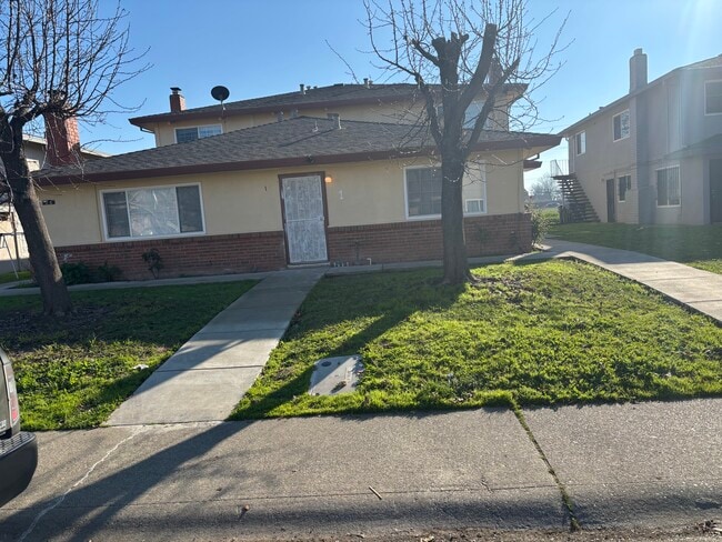 Photo - 26 Nedra Ct Unidad Nedra court