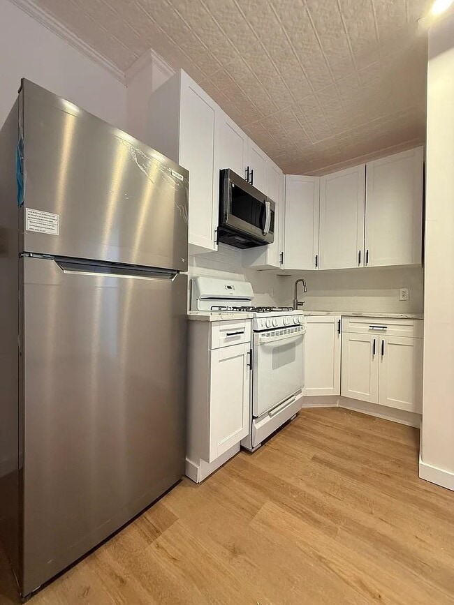 Photo - 1919 Willow Ave Unit 5