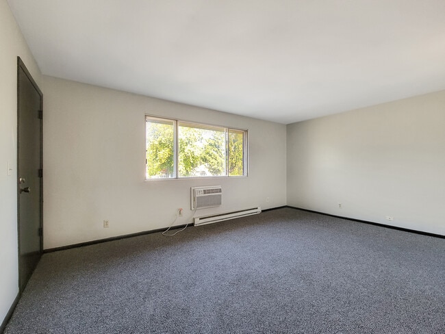 9048 15th Ave Unit 204