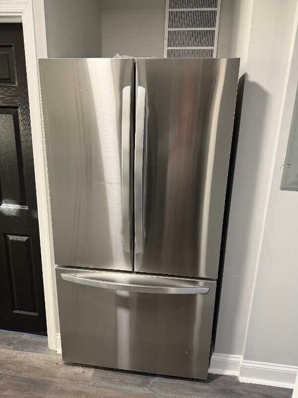 Photo - 1271 Limit Ave