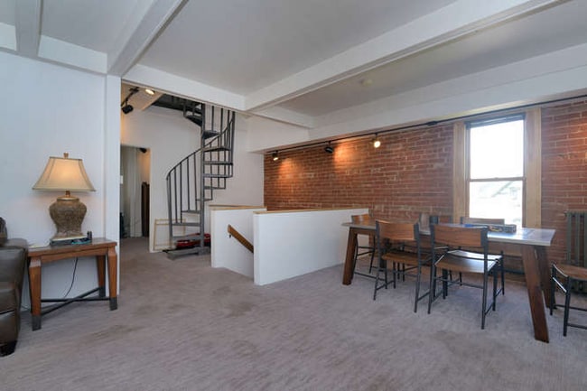 Photo - 500 N Washington St Unit 500 N Washington