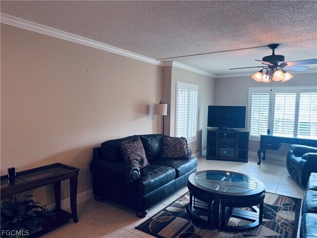 Photo - 2264 Winkler Ave Unit 202