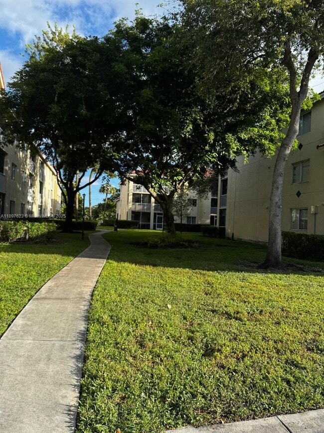 Photo - 450 S Park Rd Unidad 5-304