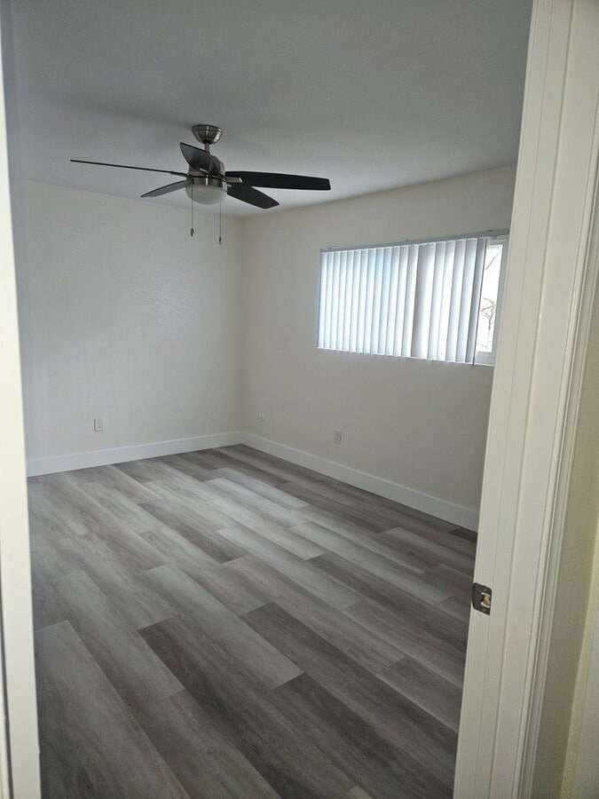 Photo - 1635 Pentecost Way