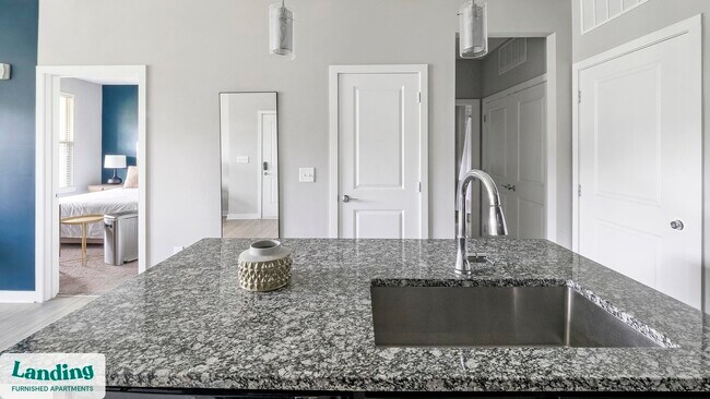 Photo - 115 Great Lawn Dr Unidad 8326