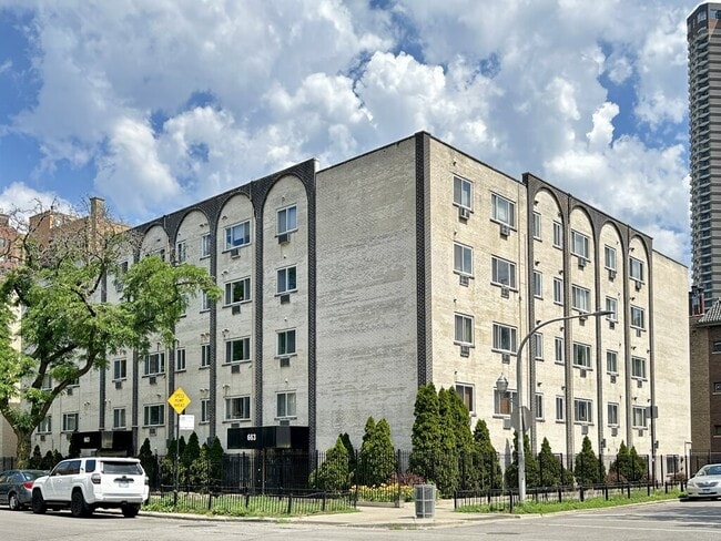 Photo - 654 W Grace St Unit J05P