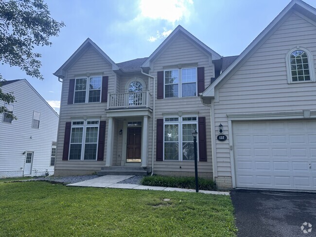 Building Photo - 132 Richwood Hall Rd Rental