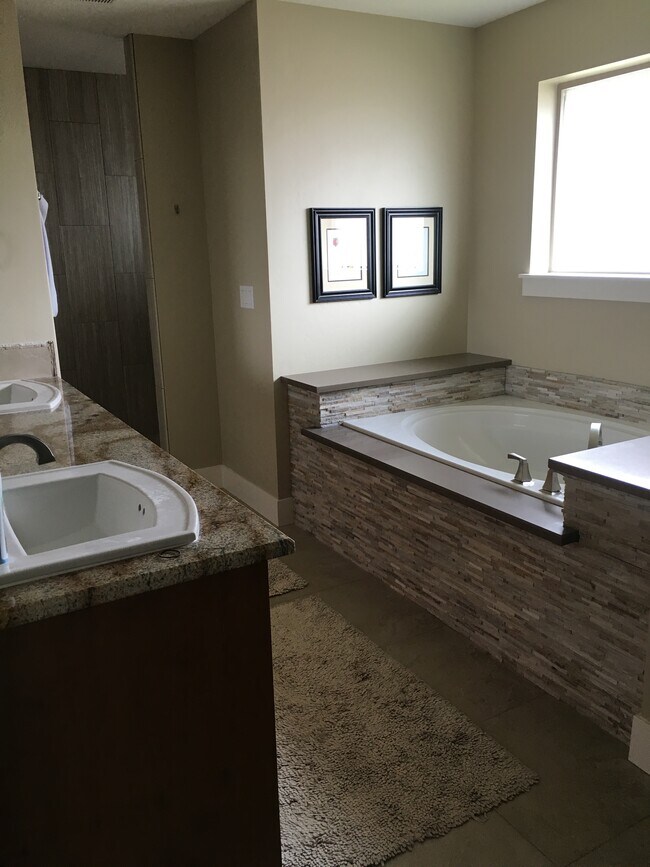 Photo - 3919 E Timbersaw Dr