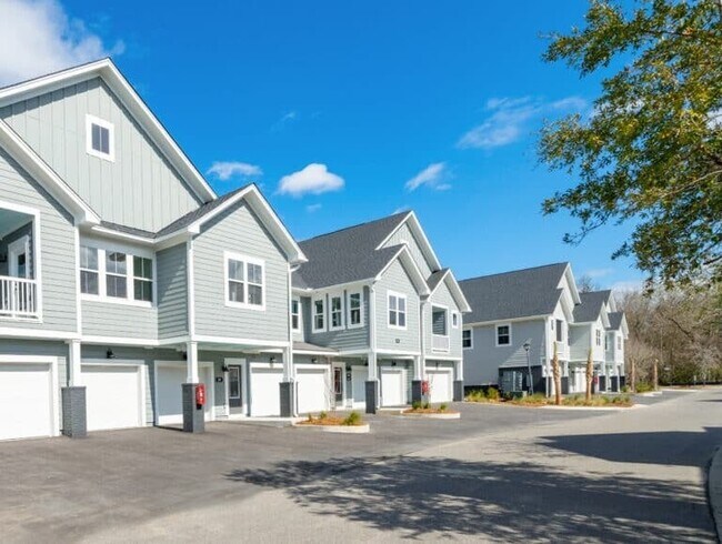 Photo - Middleborough