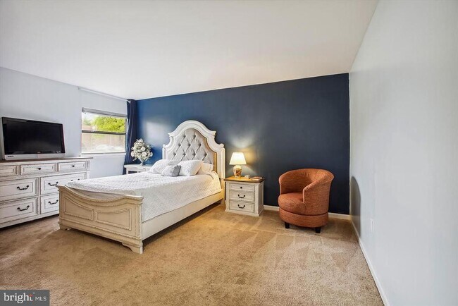 Photo - 21 Silverwood Cir Unit 4