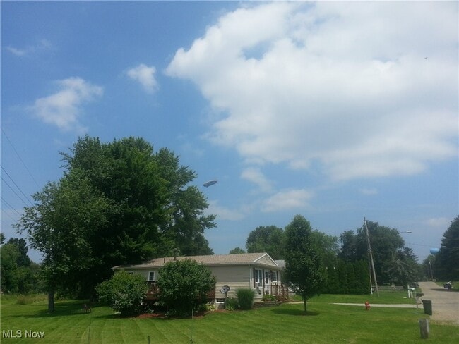 Photo - 1378 Cayuga Ave