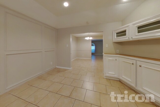 Photo - 16726 Britford