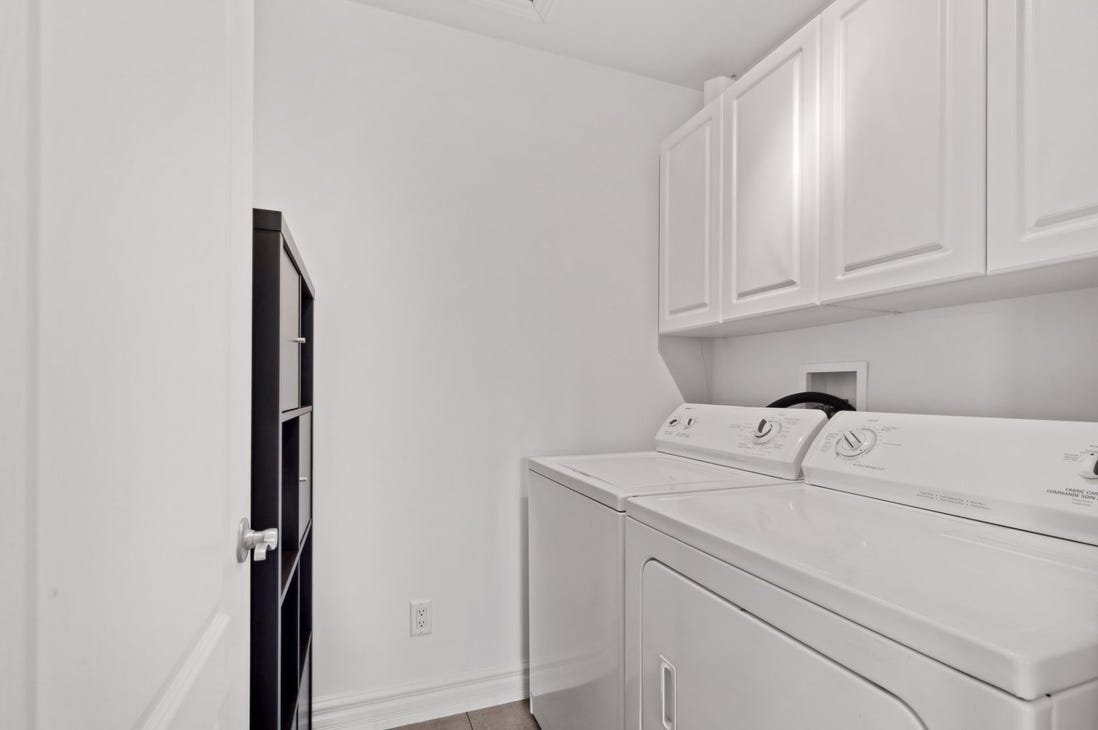 Photo - 8715 Starcrest Dr