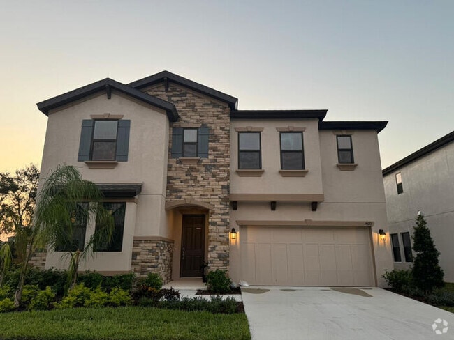 Building Photo - Hawkstone Gem (Welcome to this spacious 5-... Rental