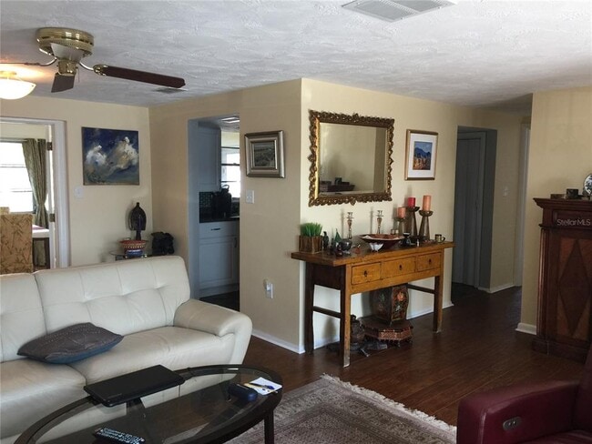 Photo - 5701 Elena Dr