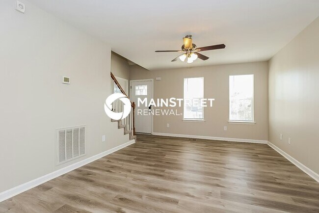 3 Bedroom Pet-Friendly Home in ANTIOCH, TN with Main Street Renewal