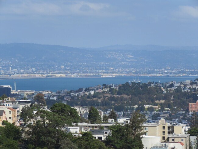 Photo - Hidden Gem with Outrageous Views - 1 Bedroom w/ Parking Unit 2