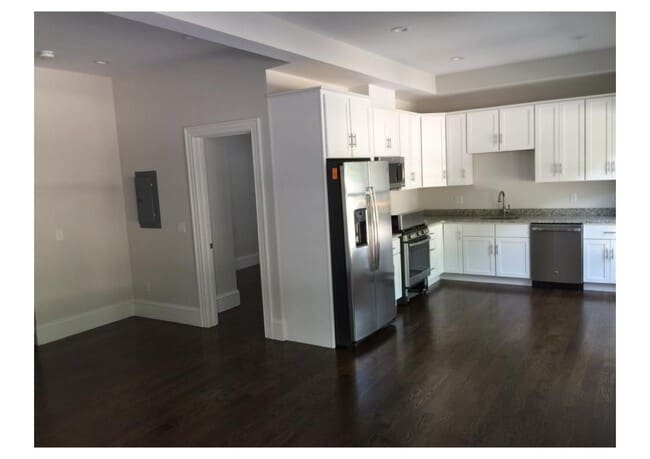 Photo - 2044 Beacon St Unidad 2