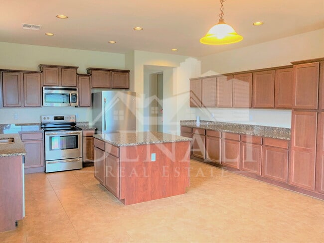 Photo - 3836 S Whitman