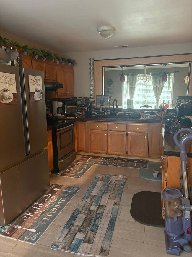 Photo - 1156 Franklin Dr