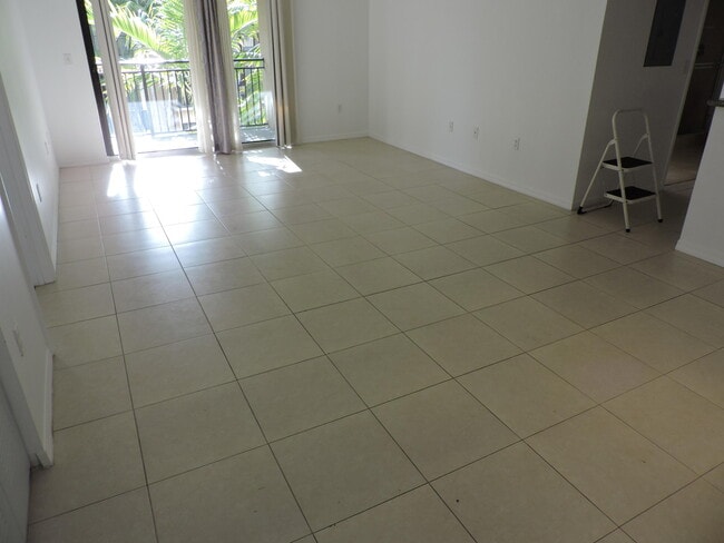 Photo - 4903 Midtown Ln Unit 3319