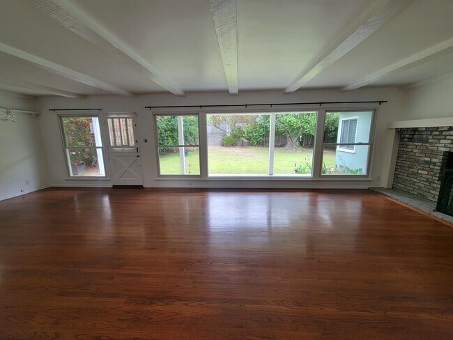 Photo - 5616 S Holt Ave