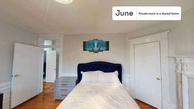 Photo - Room in Shared 4 bed/1 bath home Unit D