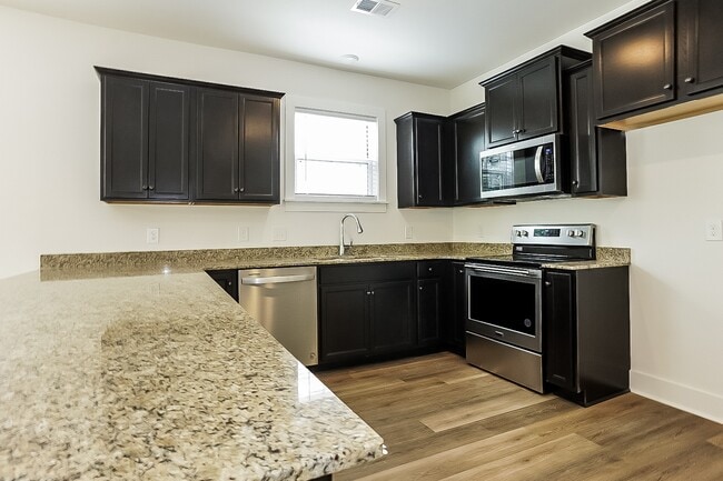 Photo - 1427 Feldspar Ct