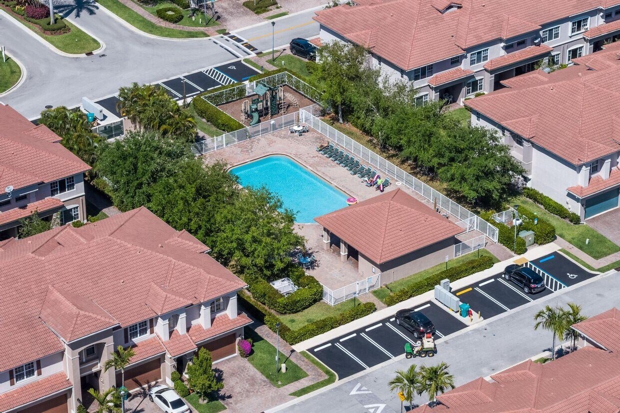 Photo - 118 Lancaster Rd (Boynton Beach, FL)