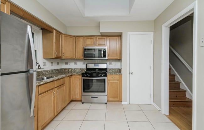 Photo - 3643 Greenwood St