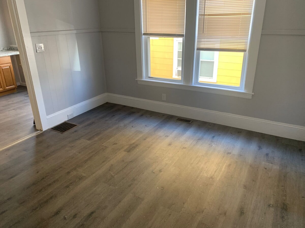 Photo - 16 Catharine St Unit 2R