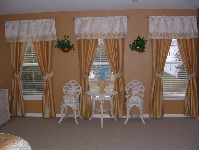 Photo - 1049 Tawny Eagle Dr