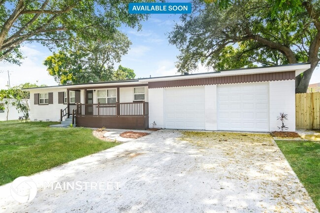 Photo - 3226 Drake Dr House
