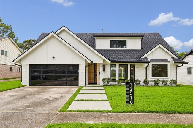 Building Photo - 12510 Mooreknoll Ln
