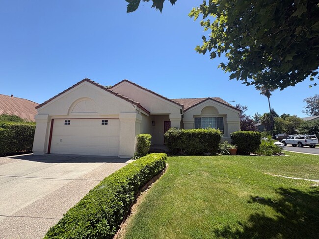 Photo - 798 Shannon Dr