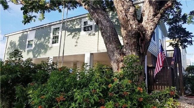 Building Photo - Single Family Home - 3 bedroom - 2 bath